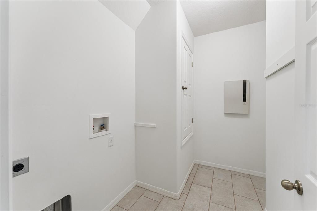 待售: $599,900 (4 贝兹, 3 浴室, 2512 平方英尺)