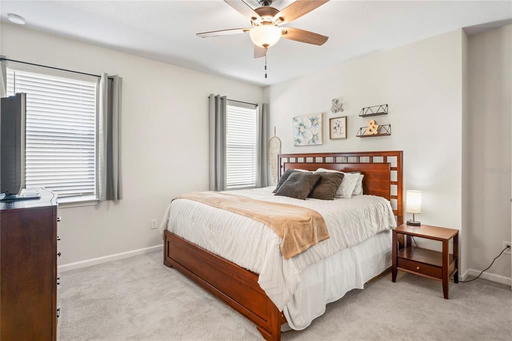 For Sale: $338,000 (3 beds, 2 baths, 1532 Square Feet)