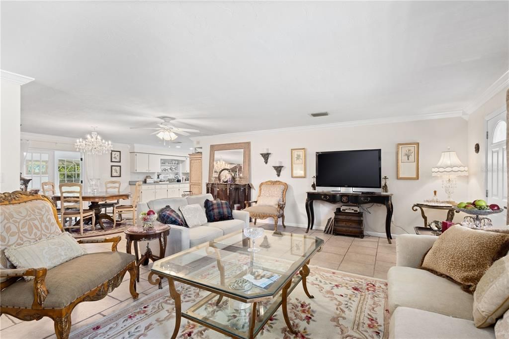 待售: $444,500 (3 贝兹, 2 浴室, 2558 平方英尺)