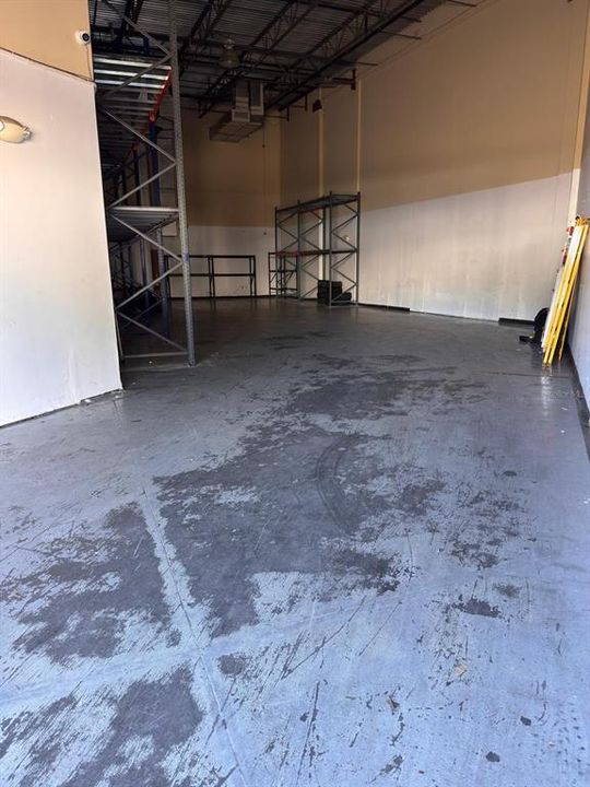 待售: $56,400 (0 贝兹, 0 浴室, 500 平方英尺)