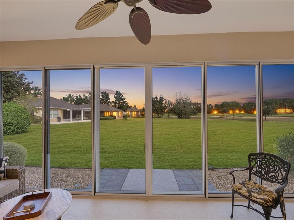 出租: $2,600 (2 贝兹, 2 浴室, 1696 平方英尺)