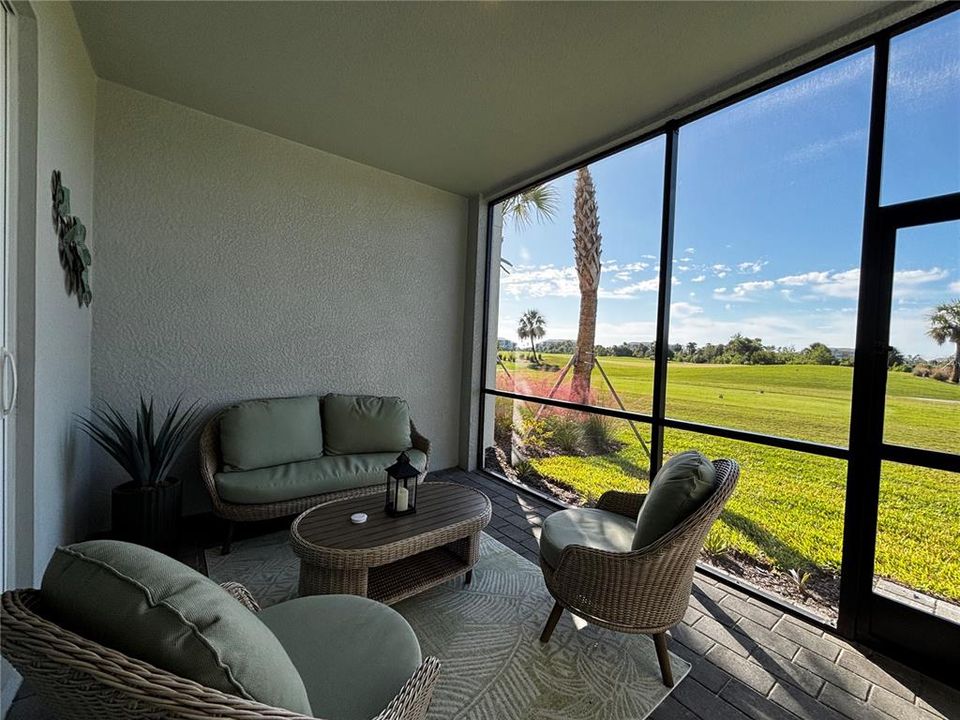 For Rent: $6,500 (2 beds, 2 baths, 1366 Square Feet)