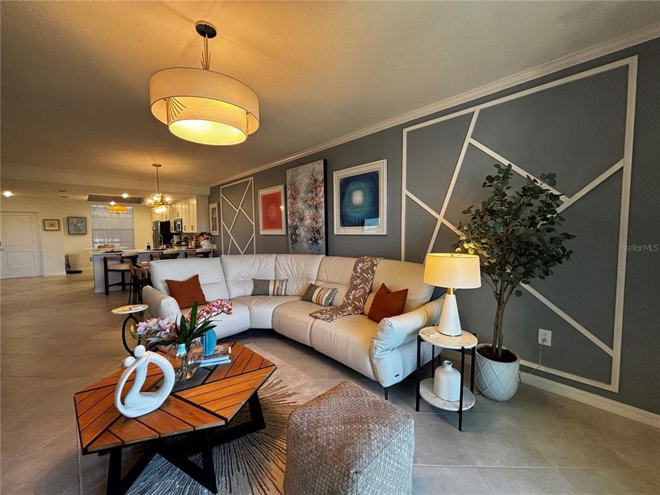 For Rent: $6,500 (2 beds, 2 baths, 1366 Square Feet)