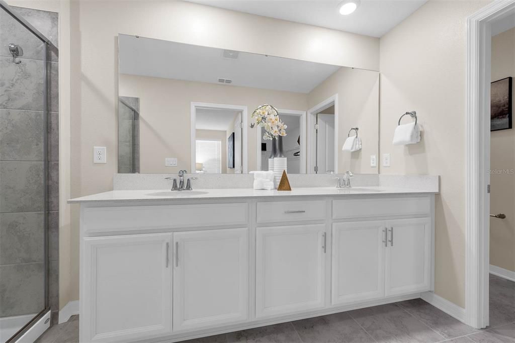 待售: $364,879 (4 贝兹, 2 浴室, 1850 平方英尺)