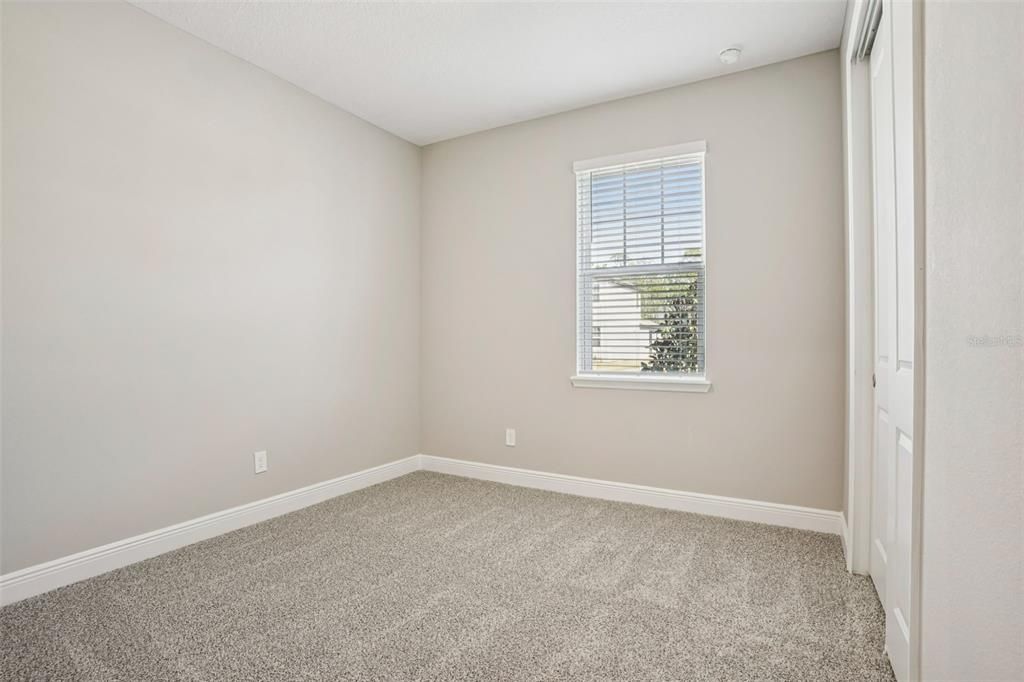 На продажу: $376,990 (4 спален, 2 ванн, 1908 Квадратных фут)