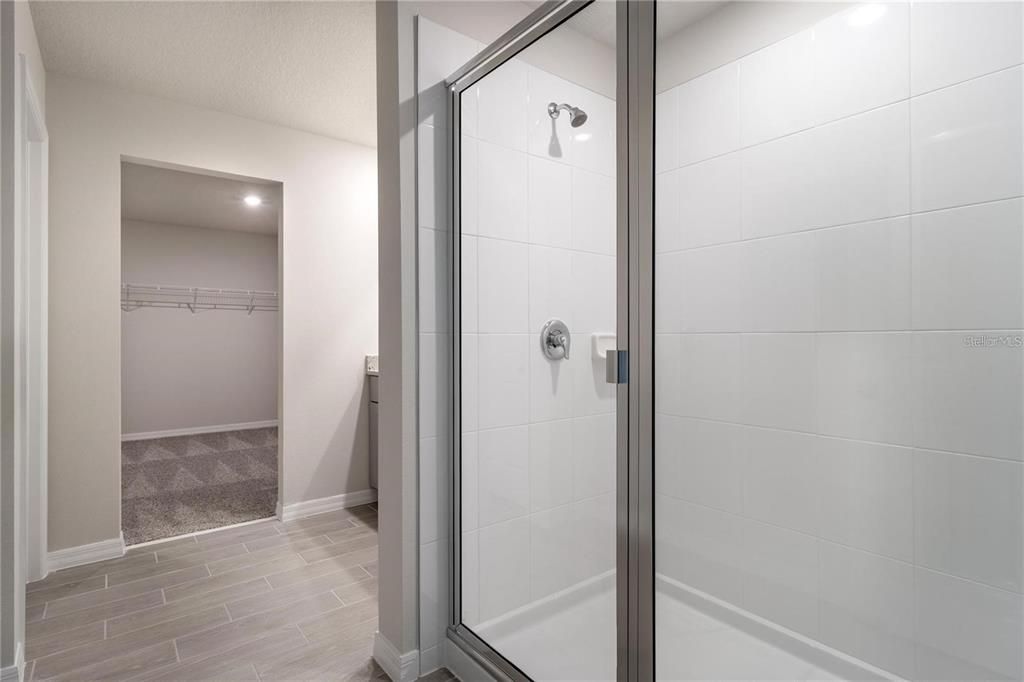 For Sale: $395,000 (4 beds, 3 baths, 2687 Square Feet)