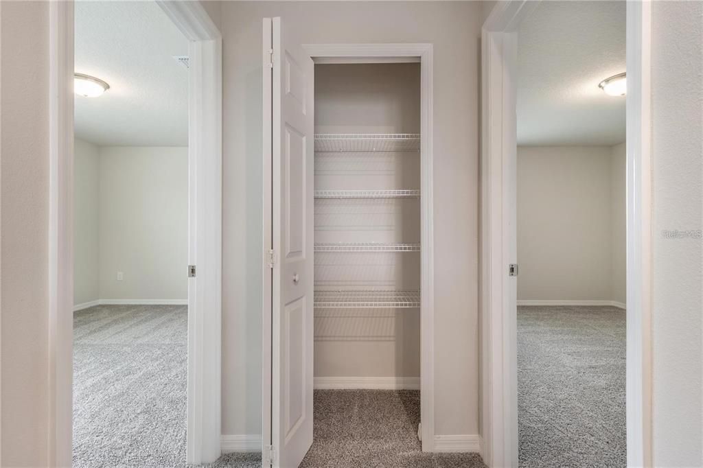 For Sale: $395,000 (4 beds, 3 baths, 2687 Square Feet)