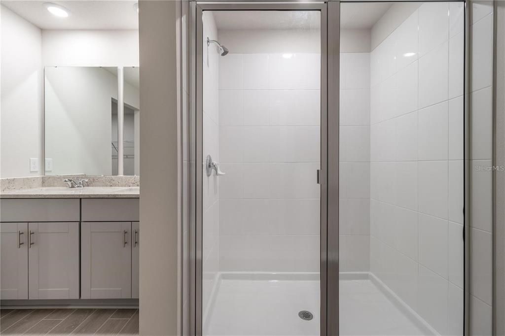 For Sale: $395,000 (4 beds, 3 baths, 2687 Square Feet)