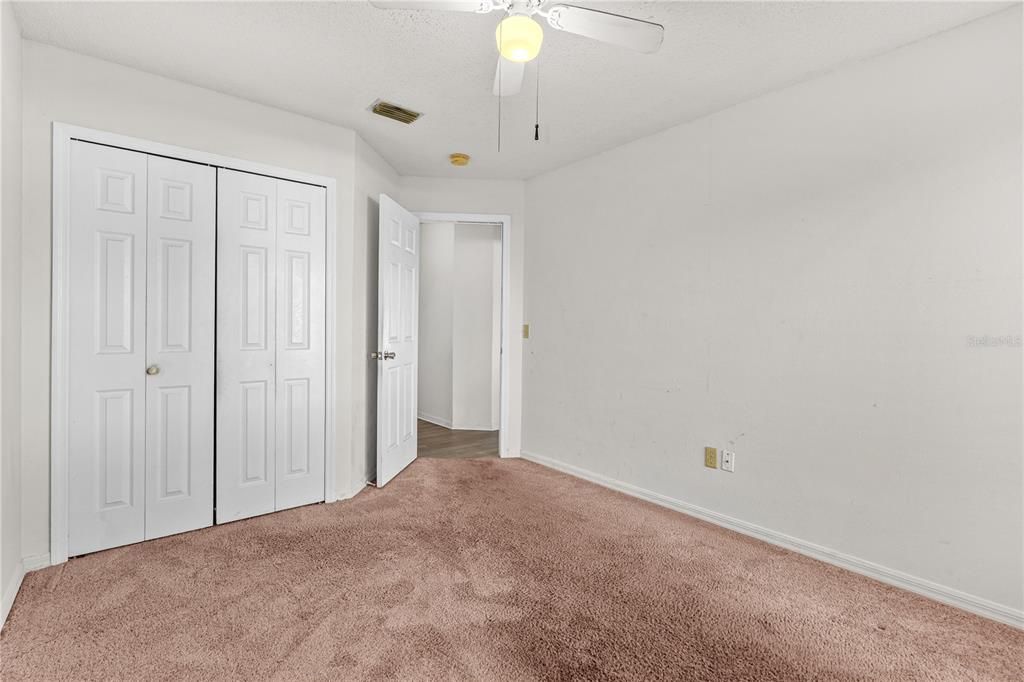 For Sale: $395,000 (4 beds, 2 baths, 1816 Square Feet)