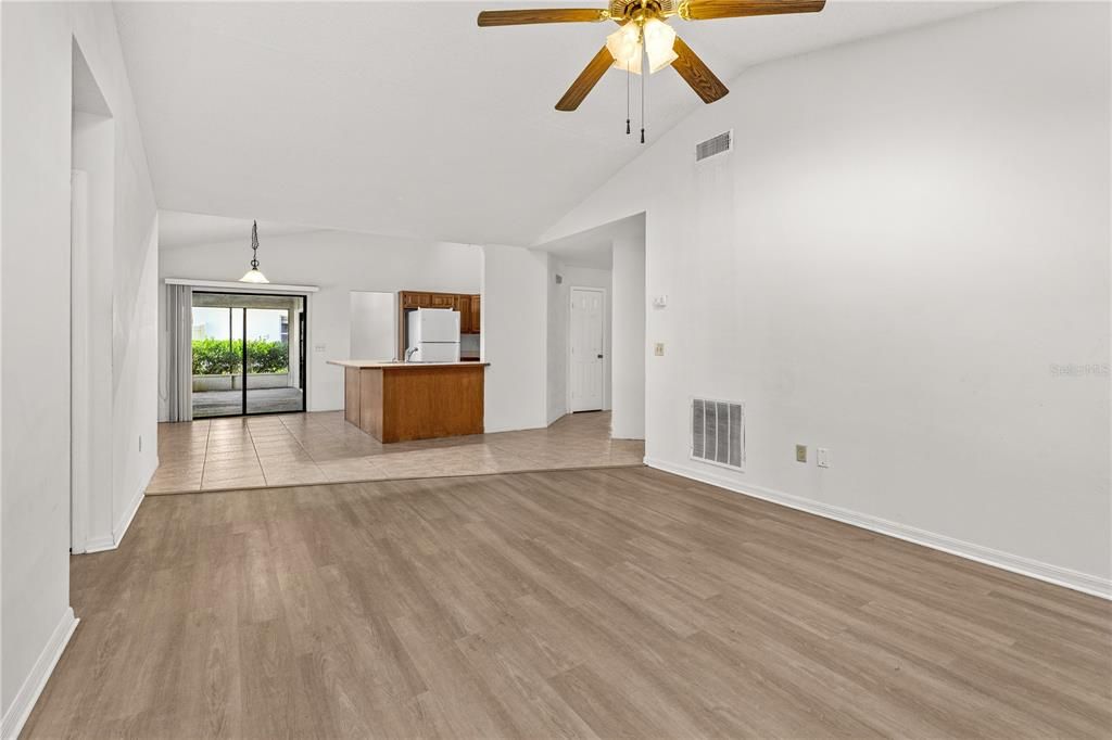 For Sale: $395,000 (4 beds, 2 baths, 1816 Square Feet)