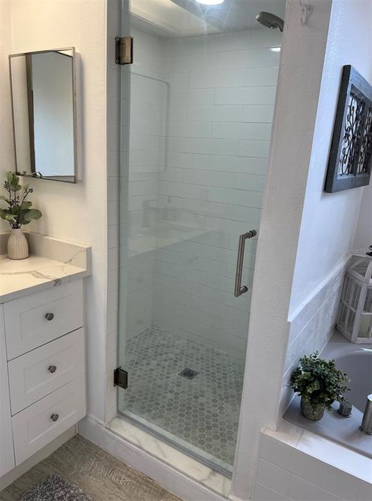 На продажу: $749,900 (3 спален, 3 ванн, 2561 Квадратных фут)