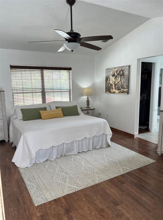 На продажу: $749,900 (3 спален, 3 ванн, 2561 Квадратных фут)