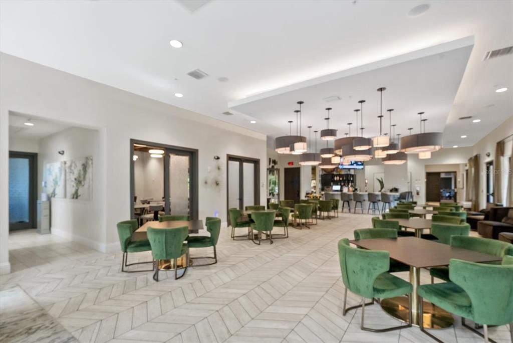 En Venta: $415,000 (3 camas, 2 baños, 2128 Pies cuadrados)