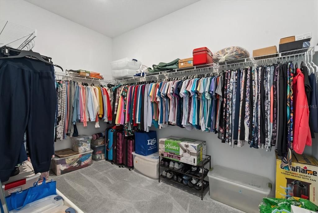 En Venta: $415,000 (3 camas, 2 baños, 2128 Pies cuadrados)