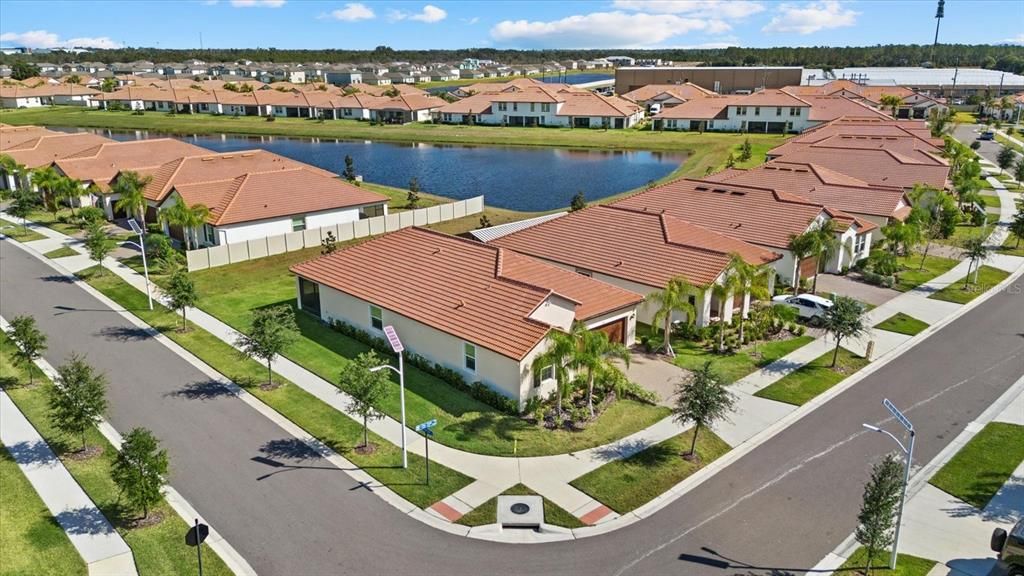 En Venta: $415,000 (3 camas, 2 baños, 2128 Pies cuadrados)