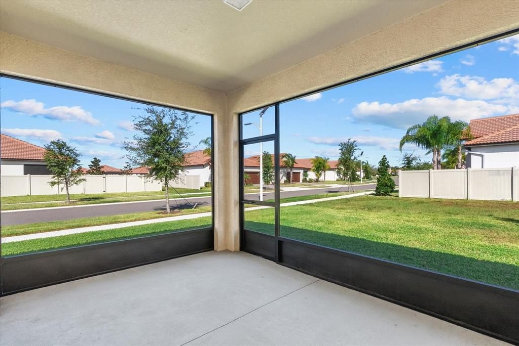 En Venta: $415,000 (3 camas, 2 baños, 2128 Pies cuadrados)