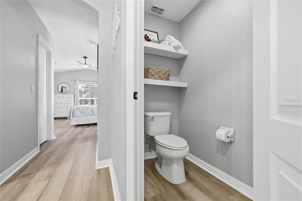 Под контрактом: $425,000 (3 спален, 2 ванн, 1760 Квадратных фут)