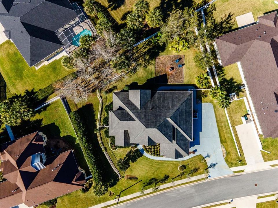 For Sale: $925,000 (4 beds, 4 baths, 2596 Square Feet)