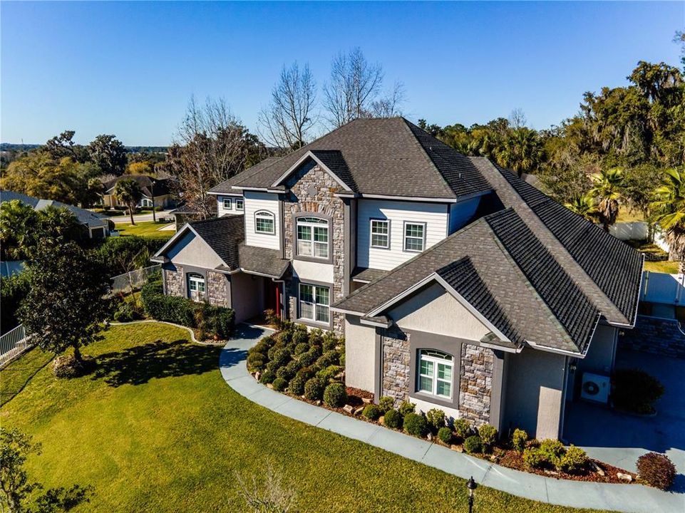 For Sale: $925,000 (4 beds, 4 baths, 2596 Square Feet)