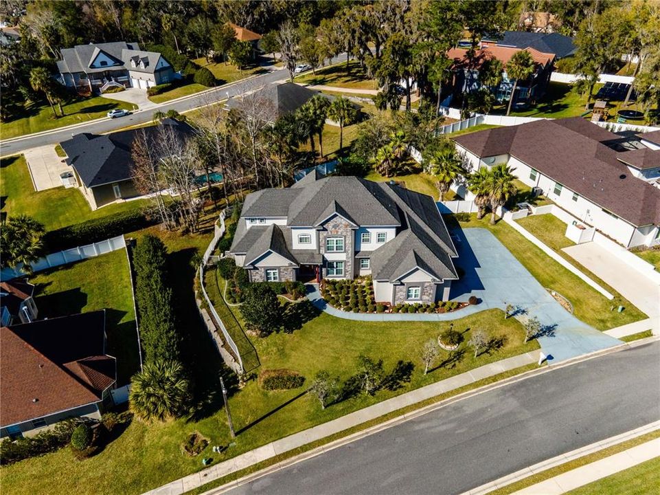 For Sale: $925,000 (4 beds, 4 baths, 2596 Square Feet)