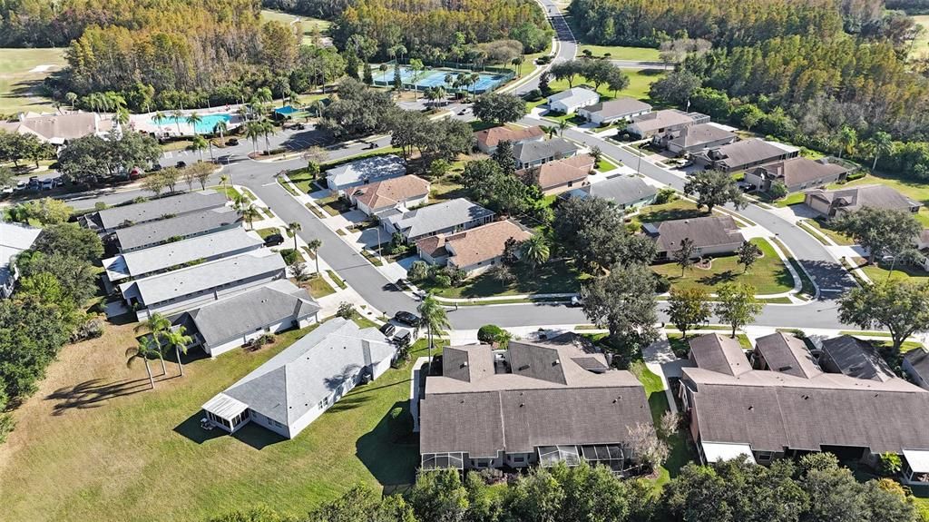 Active With Contract: $315,000 (2 beds, 2 baths, 1451 Square Feet)