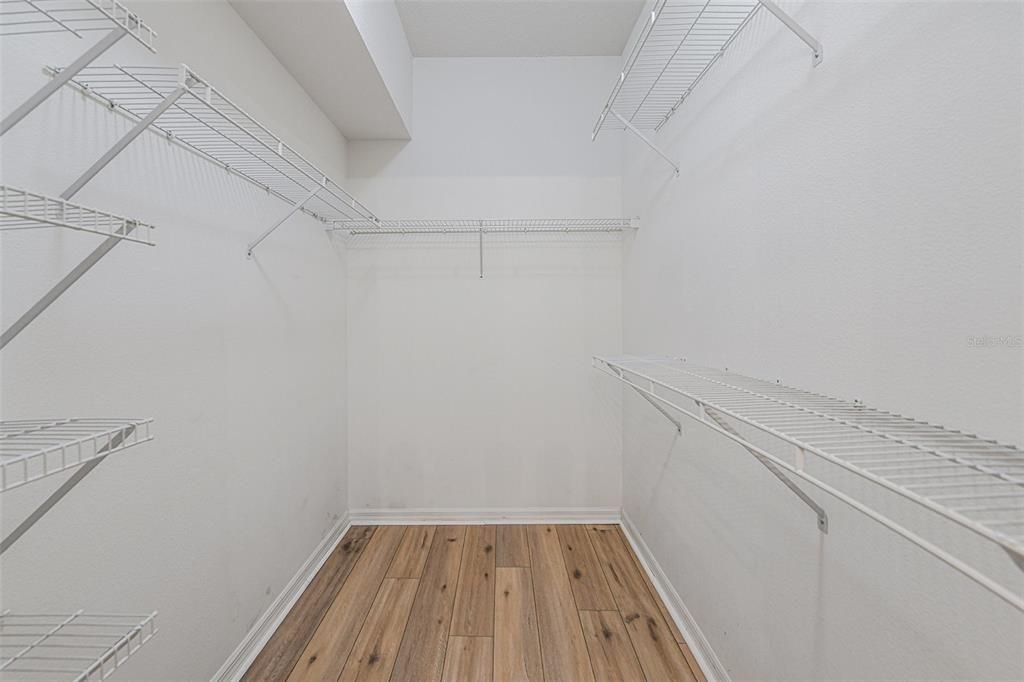 Active With Contract: $315,000 (2 beds, 2 baths, 1451 Square Feet)