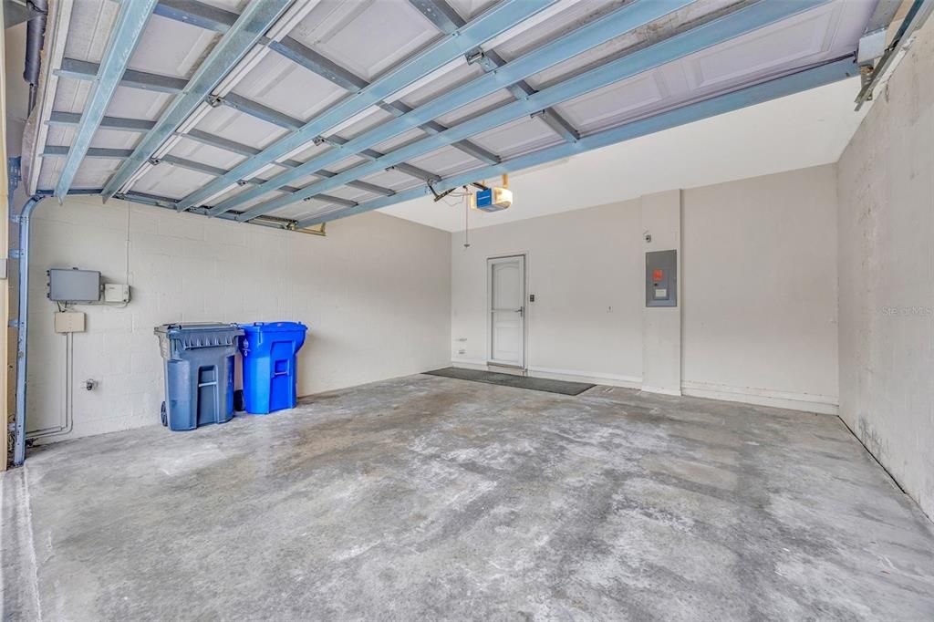 En Venta: $317,500 (2 camas, 2 baños, 1433 Pies cuadrados)