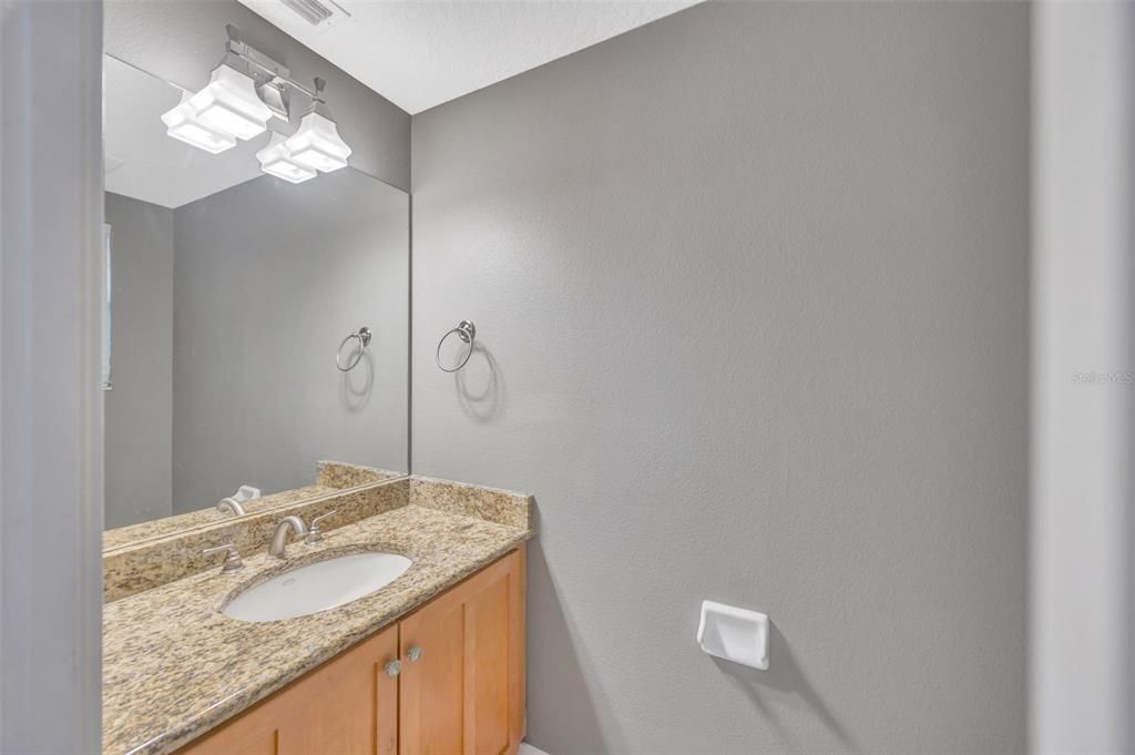 En Venta: $317,500 (2 camas, 2 baños, 1433 Pies cuadrados)