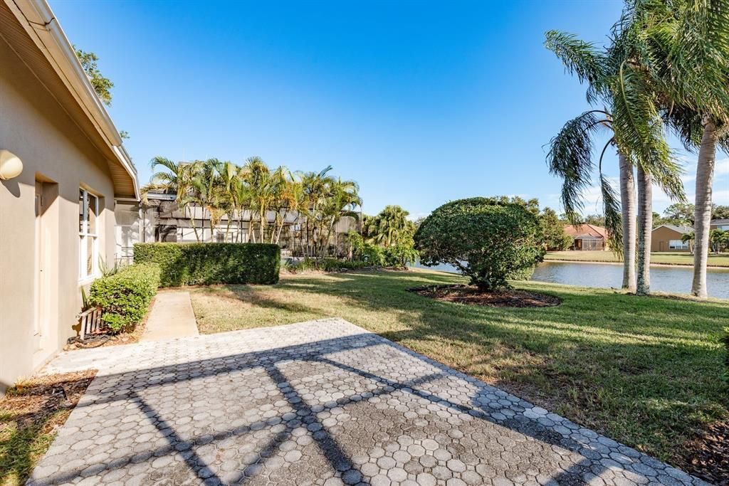 En Venta: $925,000 (4 camas, 3 baños, 3059 Pies cuadrados)