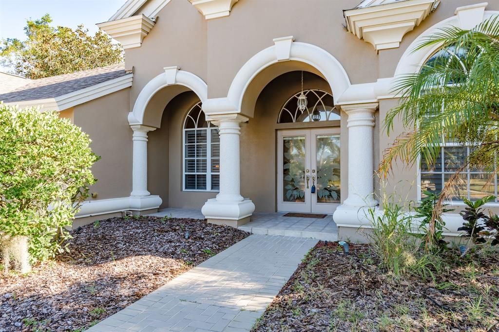 En Venta: $925,000 (4 camas, 3 baños, 3059 Pies cuadrados)