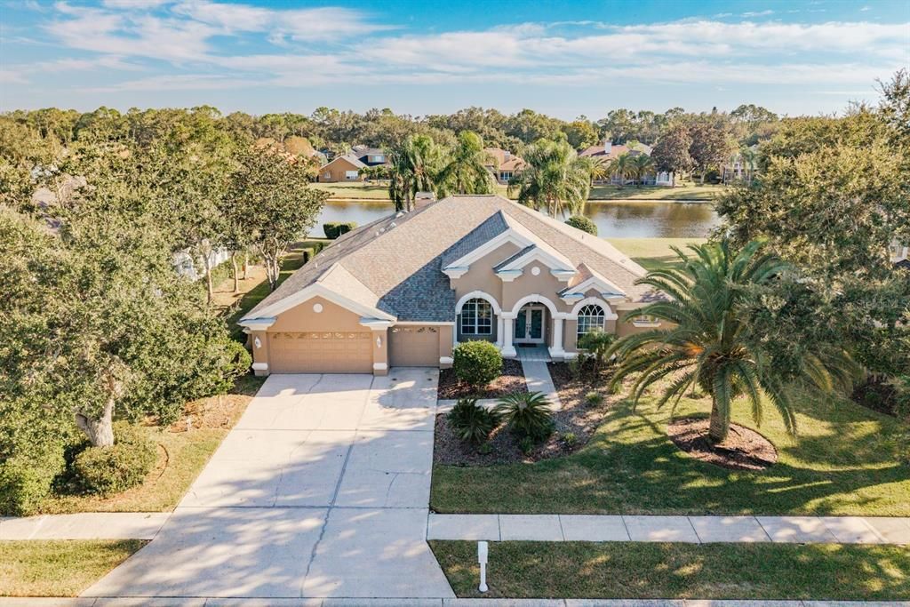 En Venta: $925,000 (4 camas, 3 baños, 3059 Pies cuadrados)