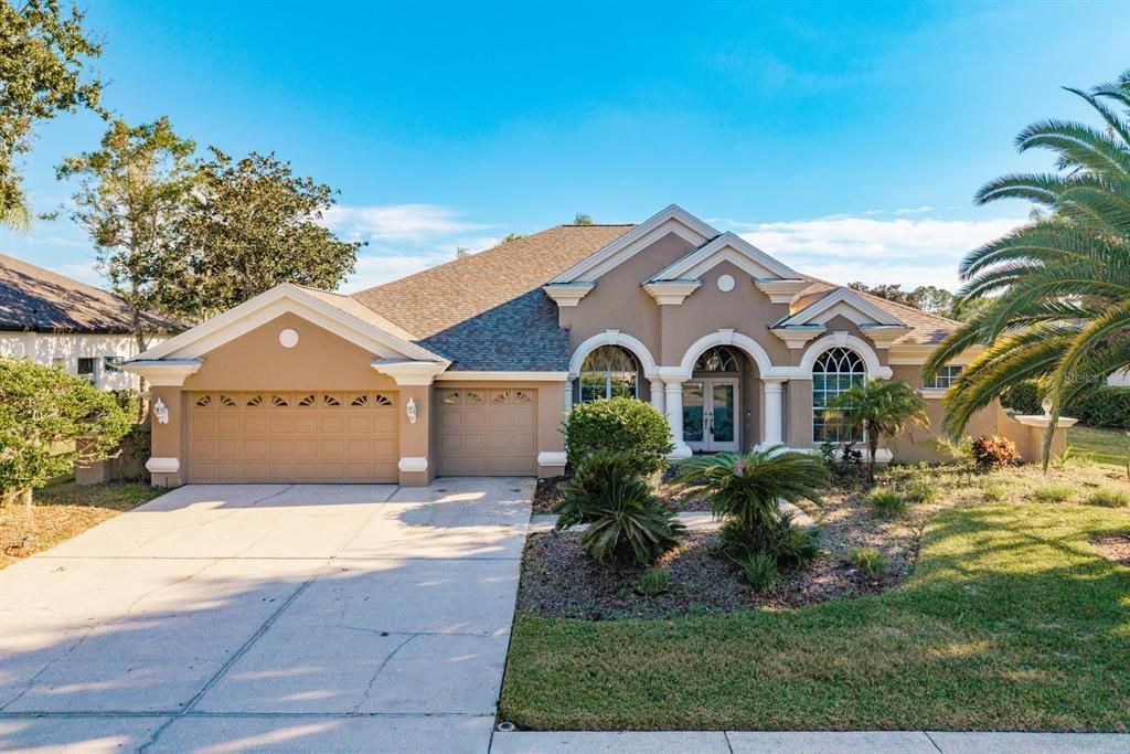 En Venta: $925,000 (4 camas, 3 baños, 3059 Pies cuadrados)