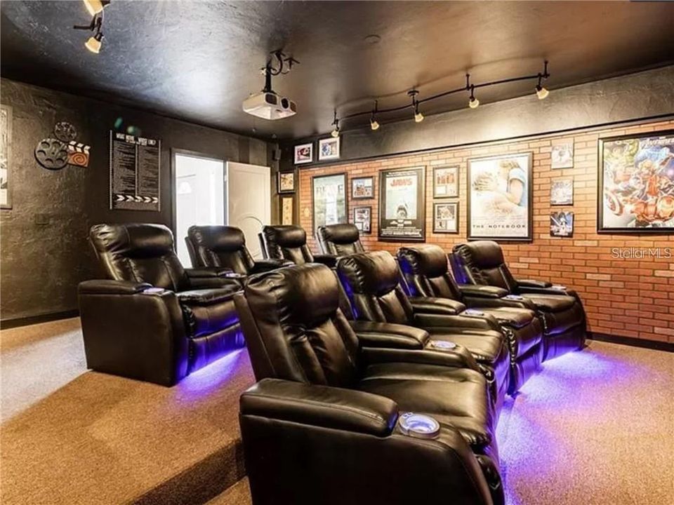 На продажу: $1,189,000 (4 спален, 4 ванн, 2526 Квадратных фут)