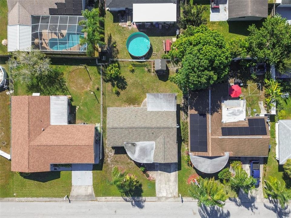 Active With Contract: $249,900 (2 beds, 2 baths, 936 Square Feet)