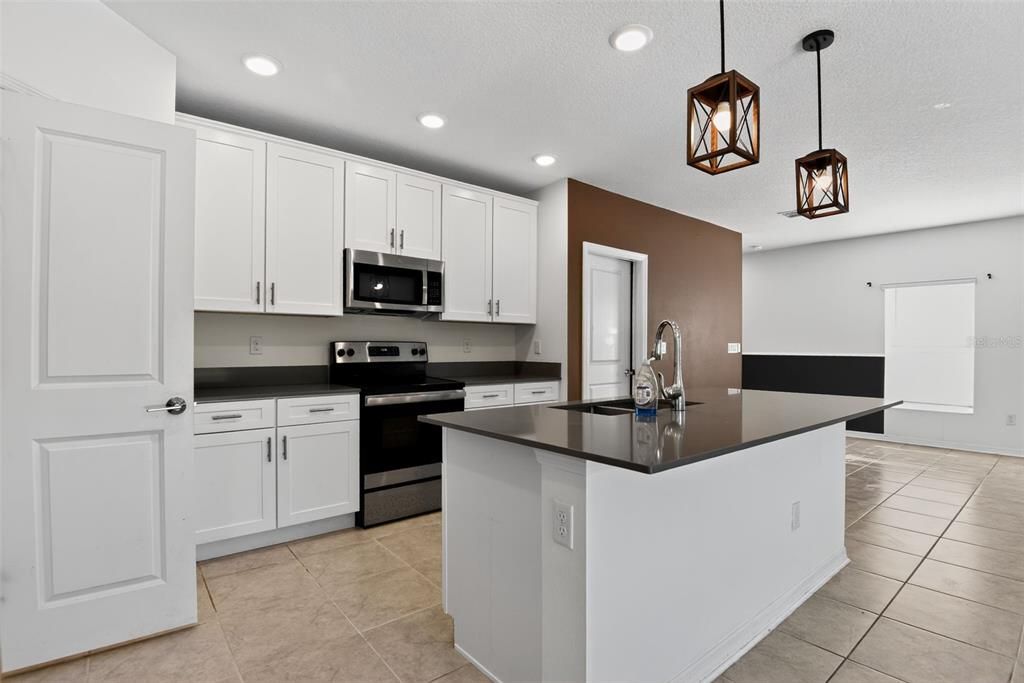 Active With Contract: $349,000 (4 beds, 2 baths, 1870 Square Feet)