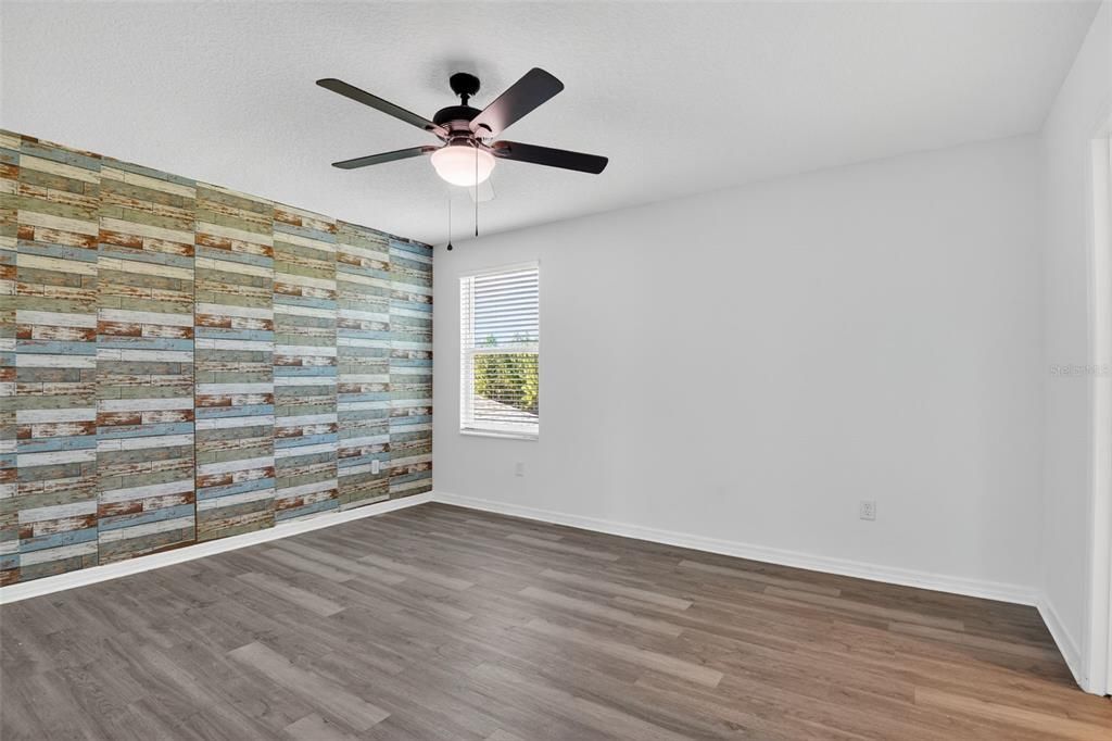 Active With Contract: $349,000 (4 beds, 2 baths, 1870 Square Feet)
