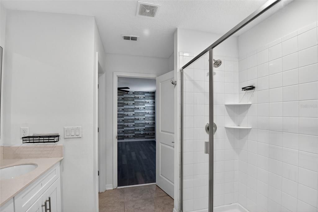 Active With Contract: $349,000 (4 beds, 2 baths, 1870 Square Feet)