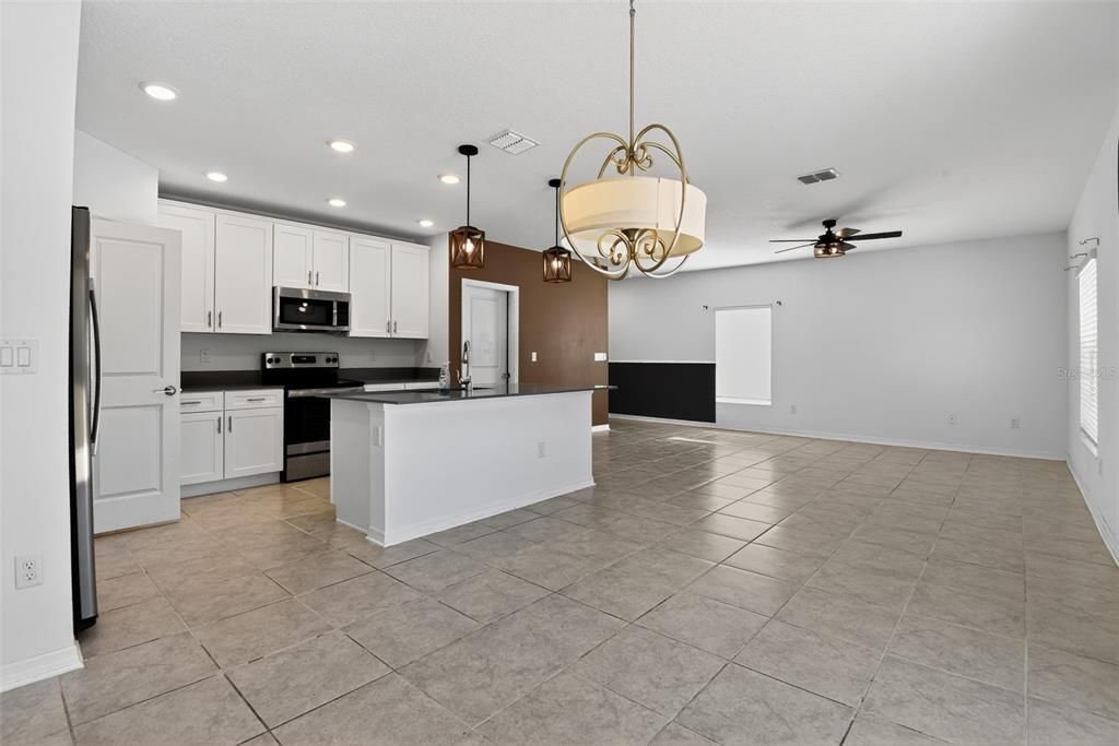 Active With Contract: $349,000 (4 beds, 2 baths, 1870 Square Feet)
