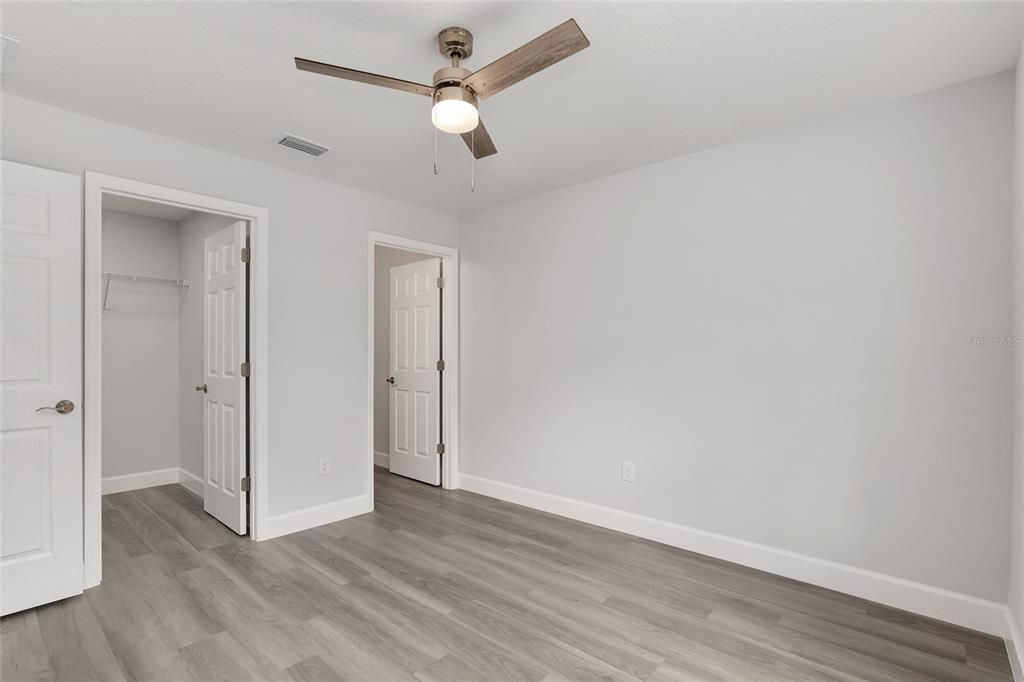 For Sale: $210,900 (3 beds, 2 baths, 1127 Square Feet)