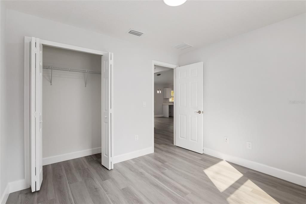 For Sale: $210,900 (3 beds, 2 baths, 1127 Square Feet)