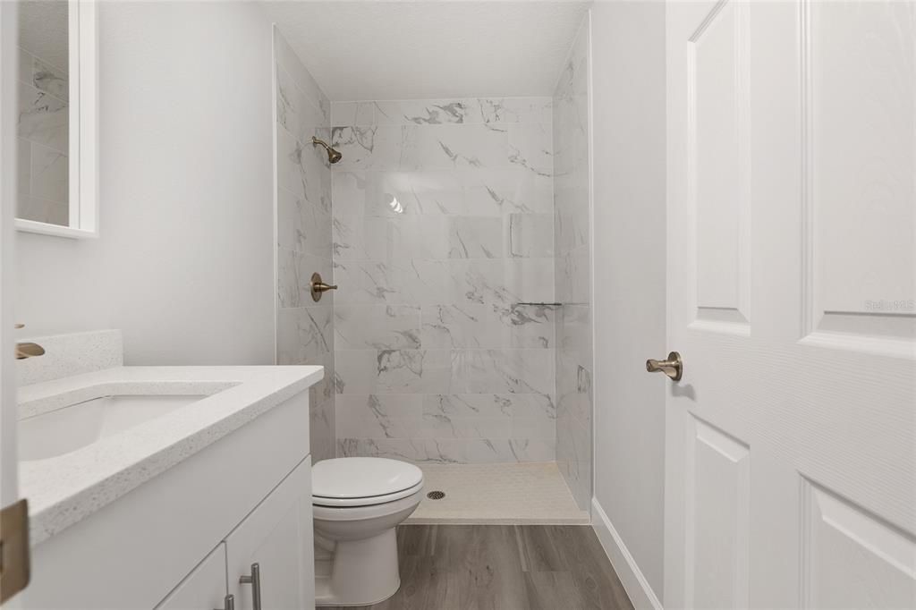 For Sale: $210,900 (3 beds, 2 baths, 1127 Square Feet)