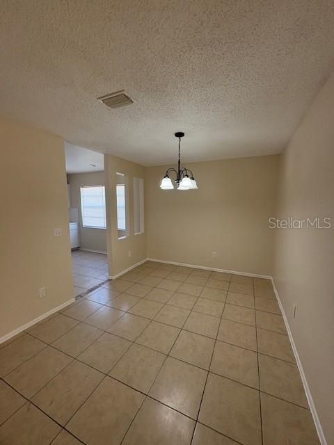 For Rent: $1,895 (3 beds, 2 baths, 1428 Square Feet)