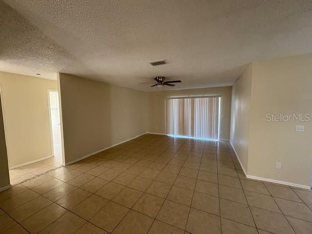 For Rent: $1,895 (3 beds, 2 baths, 1428 Square Feet)