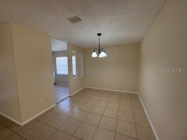 For Rent: $1,895 (3 beds, 2 baths, 1428 Square Feet)