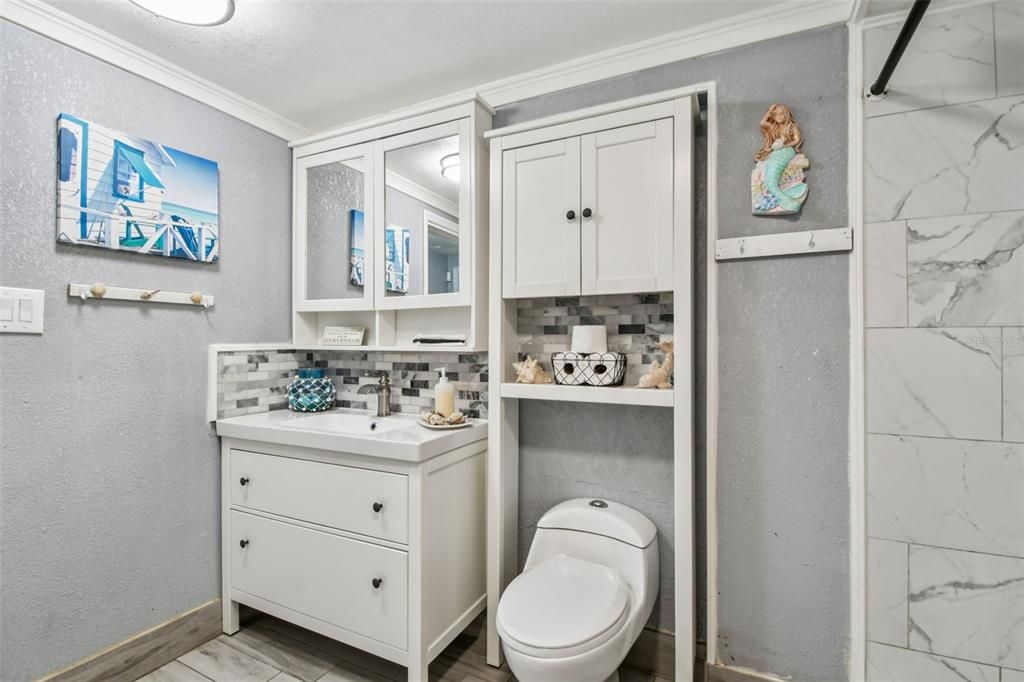 На продажу: $640,000 (3 спален, 0 ванн, 1683 Квадратных фут)