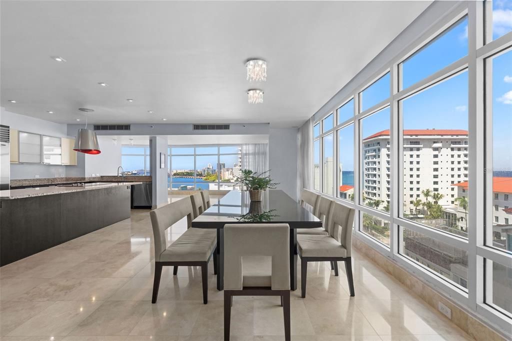 На продажу: $3,045,000 (2 спален, 2 ванн, 3291 Квадратных фут)