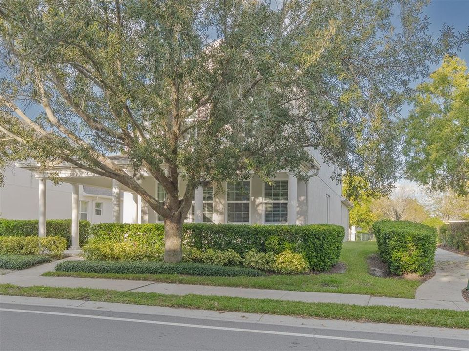 合同活跃: $525,000 (4 贝兹, 2 浴室, 3026 平方英尺)