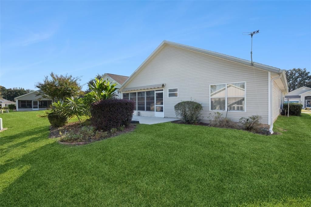 На продажу: $275,900 (3 спален, 2 ванн, 1801 Квадратных фут)