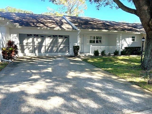 Recently Rented: $1,700 (2 beds, 2 baths, 1360 Square Feet)