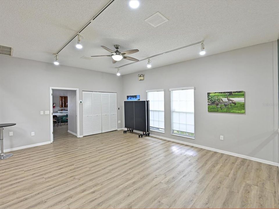 For Sale: $324,900 (2 beds, 2 baths, 1790 Square Feet)